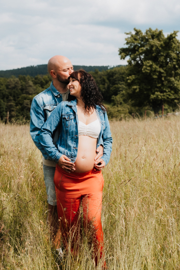 Babybauch-Shooting zu zweit